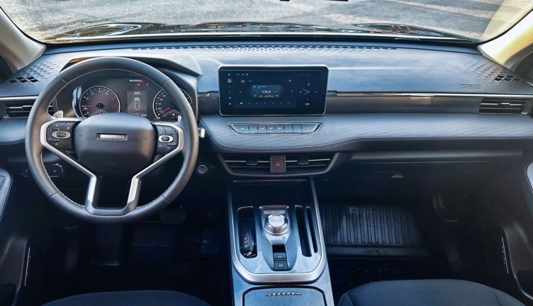 Haval Jolion