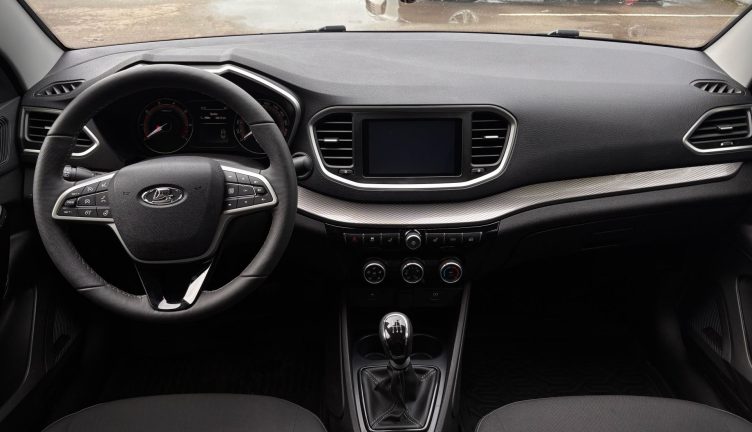 Lada Vesta