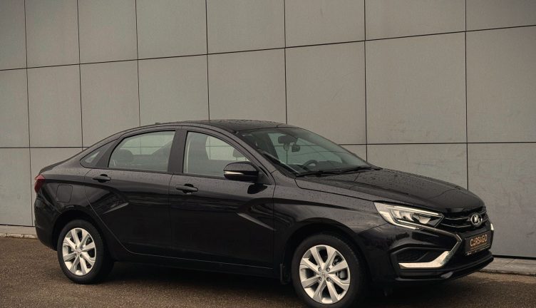Lada Vesta