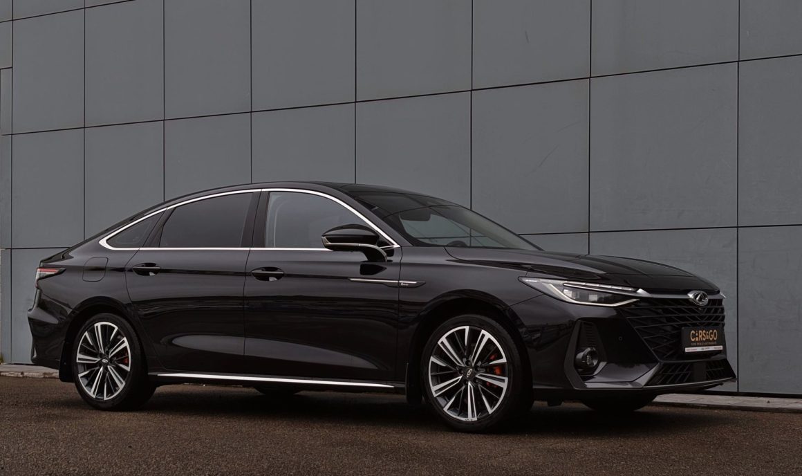 Chery Arrizo 8