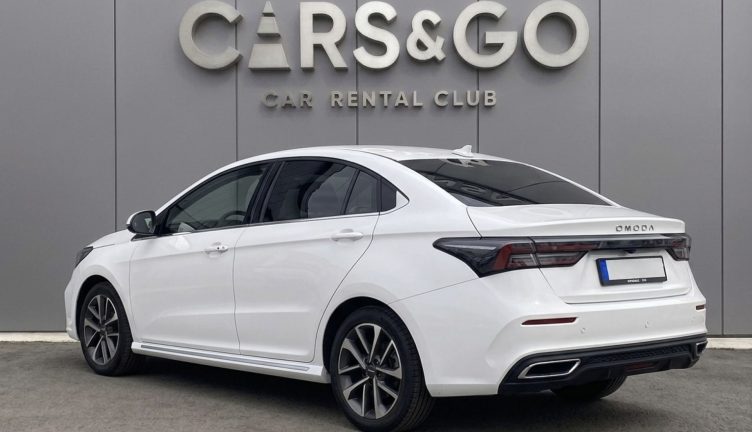 Omoda S5
